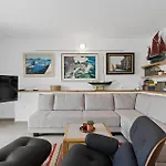Casa de Férias 3 Bedroom Lovely In Murter