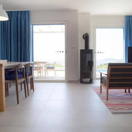 Prachtig Met 3 Slaapkamers In Vakantiehuis Murter